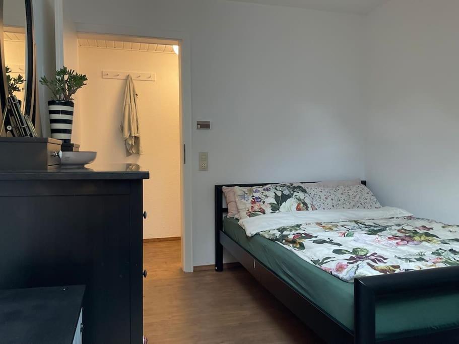 Wohnung In Idyllischem Oertchen Meschede Buitenkant foto