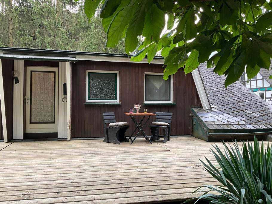Wohnung In Idyllischem Oertchen Meschede Buitenkant foto
